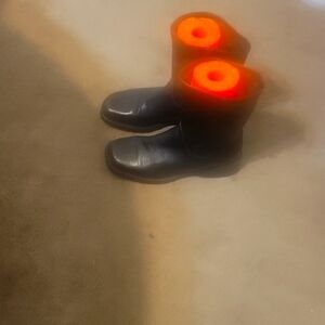 Women's black leather boots